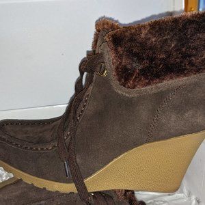 White Mountain Shoes - Ingle Brown Suede Wedge